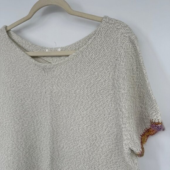 Oatmeal summer sweater with Crochet trim on hem and short sleeve all tags remove - Picture 3 of 8